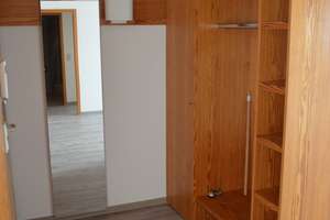 Gemütliche Dachgeschosswohnung  in der Innenstadt – Porschestraße 42, 38440 Stadtmitte (Ortsteil), Wolfsburg – Vorschaubild 2