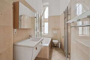 Property thumbnail 11