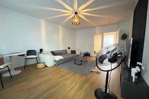 Wohnen im Grünen: helle 3 Zimmer + Süd-West-Balkon, kompakter Schnitt, neues Bad, Gäste-WC, Aufzug – Alteburger Straße 294, 50968 Bayenthal, Köln – Vorschaubild 7