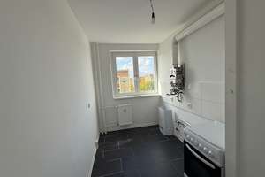 Endlich zu Hause! Modernisierte 3-Zi.-Whg. in zentraler Lage! – Lübecker Straße 43, 39124 Neue Neustadt, Magdeburg – Vorschaubild 5