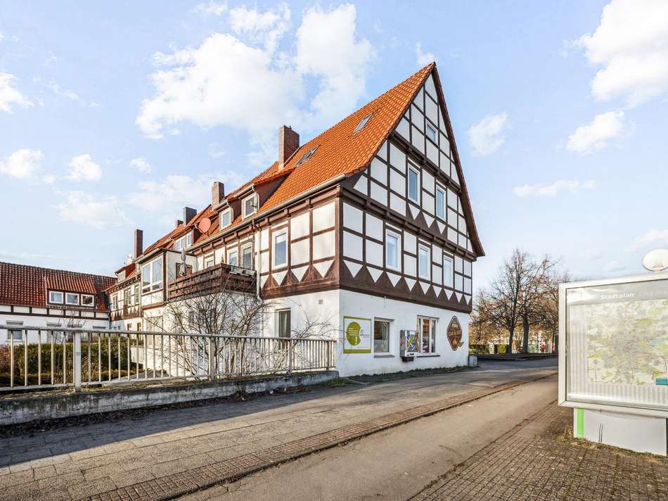 Außenansicht - Straßenseite