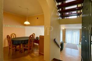 Raumwunder: Reihenmittelhaus im Split-Level mit Teilkeller in familiärem Wohnumfeld zu verkaufen! – Die vollständige Adresse der Immobilie erhältst du vom Anbieter., 30880 Laatzen – Vorschaubild 7