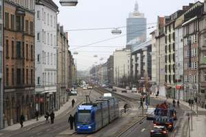Schwanthalerhöhe / großzügiges City Apartment mit Balkon und EBK / 2 Bäder