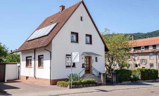 Gemütliches Einfamilienhaus für die kleine Familie in zentraler Lage