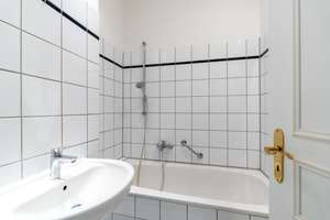Direkt am Karl-Heine-Kanal. Dreizimmerwohnung mit Balkon  - vermietet & provisionsfrei – Endersstraße 43, 4177 Lindenau, Leipzig – Vorschaubild 9