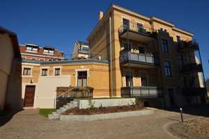 Property thumbnail 2