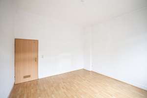 Geräumige 3-ZKB-Wohnung in einem 4-Parteien-Mehrfamilienhaus in zentraler Lage von Bad Ems – Die vollständige Adresse der Immobilie erhältst du vom Anbieter., 56130 Bad Ems – Vorschaubild 7