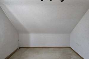 Renovierungsbedürftig Einfamilienhaus – Die vollständige Adresse der Immobilie erhältst du vom Anbieter., 64409 Messel – Vorschaubild 14