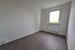 **Wohnglück auf 2 Zimmern - frisch saniert & mit Balkon** – 39128 Neustädter Feld, Magdeburg – Vorschaubild 3