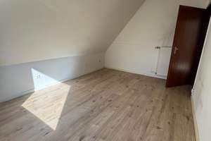 Neugraben-Fischbek: Helle 2-Zimmer-Dachgeschosswohnung mit Balkon – Die vollständige Adresse der Immobilie erhältst du vom Anbieter., 21149 Neugraben-Fischbek, Hamburg – Vorschaubild 9