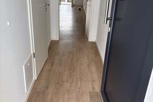 WG geeignet : Geschmackvolle 5-Zimmer-Wohnung in Nürnberg , Zweigstraße 20 – Zweigstraße 20, 90439 Sündersbühl, Nürnberg – Vorschaubild 2