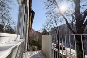 Provisionsfrei! Sonnige 3 Zi. Wohnung mit Westbalkon in Giesing – Die vollständige Adresse der Immobilie erhältst du vom Anbieter., 81549 Obergiesing, München – Vorschaubild 2