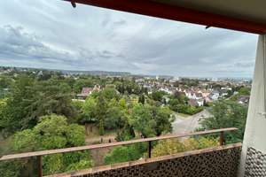 Super Lage und tolle Aussicht! 3-Zimmer-Wohnung mit Tiefgarage