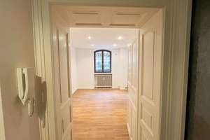 City-Ost - Loftcharakter in einer Villa – Die vollständige Adresse der Immobilie erhältst du vom Anbieter., 65189 Südost, Wiesbaden – Vorschaubild 3