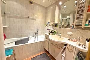 Property thumbnail 30