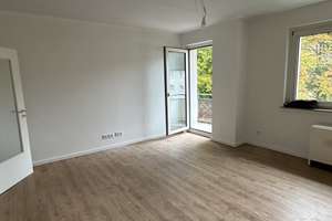 Modernisierte 3-Zimmerwohnung in Essen Freisenbruch – Zweibachegge 20, 45279 Freisenbruch, Essen – Vorschaubild 1