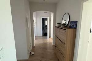 Helle 3-Zi.-Wohnung in Sendling – Nur mit Vollmöblierung/Ablöse (Einzug Okt.) – Die vollständige Adresse der Immobilie erhältst du vom Anbieter., 81371 Sendlinger Feld, München – Vorschaubild 3