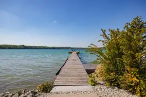 Unikat in erster See Linie mit Seeufergrundstück, Steg, Bootsliegeplatz und Boje – Starnberg (Kreis) – Vorschaubild 15