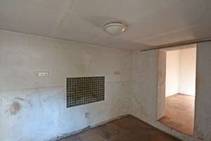 Mach mich wieder schön :) Sanierungsbedürftige DHH mit Garten & Garage in Frillendorf – Die vollständige Adresse der Immobilie erhältst du vom Anbieter., 45139 Frillendorf, Essen – Vorschaubild 6