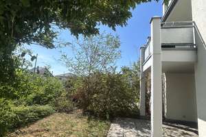 FREI - Hell und Sonnig, neue Einbauküche, Parkett, Terrasse, HSM - TG – Die vollständige Adresse der Immobilie erhältst du vom Anbieter., 70563 Heerstraße, Stuttgart – Vorschaubild 3