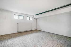 Bieterverfahren: Exklusives Einfamilienhaus mit Entwicklungspotenzial in beliebter Wohngegend! – Draiser Straße 23, 55128 Bretzenheim, Mainz – Vorschaubild 12