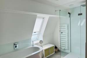 Charmante 2,5-Zimmer Dachgeschosswohnung in Stuttgart West – Rotebühlstraße 154, 70197 Rotebühl, Stuttgart – Vorschaubild 19