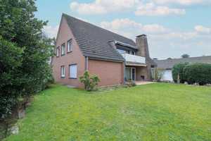 Großzügiges Einfamilienhaus mit Einliegerwohnung in Top-Lage von Soest – Soest (Kreis) – Vorschaubild 2