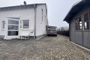 Gepflegte Doppelhaushälfte mit Eckgrundstück, Carport und Kamin in bevorzugter Wohnlage in Horressen – Die vollständige Adresse der Immobilie erhältst du vom Anbieter., 56410 Montabaur – Vorschaubild 2