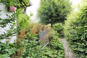 Ein Haus mit Charakter, Raum und Gartenfreude – Einfamilienhaus in ruhiger Lage von Hamburg-Lurup – Die vollständige Adresse der Immobilie erhältst du vom Anbieter., 22549 Lurup, Hamburg – Vorschaubild 6