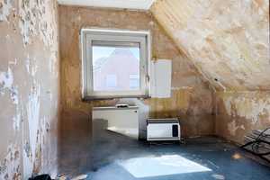 * Einfamilienhaus mit Potenzial * Großes Grundstück * Unverbaute Rücksicht * – Leer (Kreis) – Vorschaubild 16