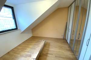 ** Hier sind Generationen ideal vereint ** – Die vollständige Adresse der Immobilie erhältst du vom Anbieter., 47198 Alt-Homberg, Duisburg – Vorschaubild 21