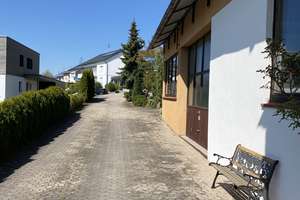 Zweifamilienhaus mit großzügigem Hallenanbau und eigenem Wellnessbereich – Die vollständige Adresse der Immobilie erhältst du vom Anbieter., 78669 Wellendingen – Vorschaubild 41