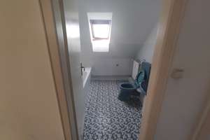 günstige 3 Zi Dachgeschoss Wohnung in zentraler Lage Elberfeld Nordstadt – Albrechtstr. 19, 42105 Elberfeld, Wuppertal – Vorschaubild 9