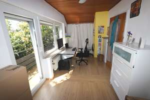 + Kaarst + Doppelhaushälfte + Baujahr 1969+ ca. 107 m² Wohnfläche + ca. 447 m² Grundstück + Garage + – Die vollständige Adresse der Immobilie erhältst du vom Anbieter., 41564 Kaarst – Vorschaubild 10