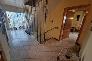Großzügiges und gepflegtes Einfamilienhaus mit Garten und 2 Garagen in schöner Lage von Weitefeld! – Altenkirchen (Westerwald) (Kreis) – Vorschaubild 11