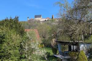 Ruhe, Natur und Ausblick - exklusives Wohnen mit Veste-Panorama in Coburg – Die vollständige Adresse der Immobilie erhältst du vom Anbieter., 96450 Mitte, Coburg – Vorschaubild 9