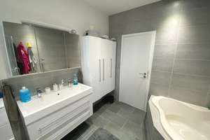 Property thumbnail 13