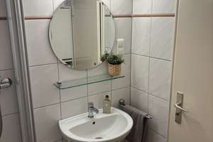Kleine gemütliche Wohnung – Die vollständige Adresse der Immobilie erhältst du vom Anbieter., 45133 Bredeney, Essen – Vorschaubild 4
