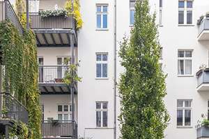 Barbarossakiez: Stilvolle, frisch sanierte 2-Zimmer-Altbauwohnung – Kyffhäuserstraße 10, 10781 Schöneberg, Berlin – Vorschaubild 8