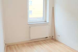 Exklusive 65 m², 3-Zimmer-Whg, renoviert, mit Balkon u Einbauküche in Nürnberg, Steinbühl – Gibitzenhofstraße 32, 90459 Steinbühl, Nürnberg – Vorschaubild 14