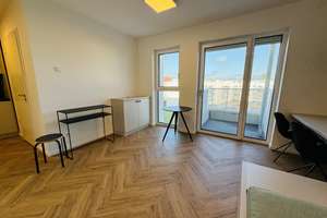 Modernes möbliertes Studio direkt in Adlershof mit EBK, Balkon und Abstellkammer!! – Otto-Franke-Straße 45, 12489 Adlershof, Berlin – Vorschaubild 1