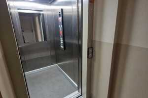ALTBAU DELUXE +++ WANNE und DUSCHE +++ BALKON +++ EINBAUKÜCHE +++ LIFT – Untere Aktienstr. 8, 9111 Chemnitz – Vorschaubild 7