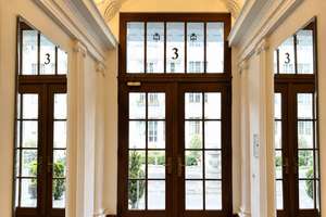 Herrschaftliche Altbauresidenz im denkmalgeschützten Gründerzeitpalais – 3 Zimmer mit Balkon &  Lift – Die vollständige Adresse der Immobilie erhältst du vom Anbieter., 10825 Schöneberg, Berlin – Vorschaubild 9