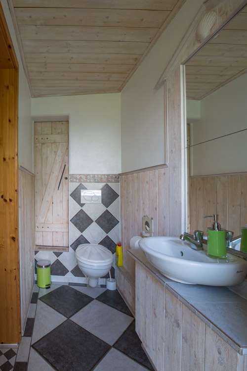 Immobilie in Pellworm - Exklusives Friesenhaus mit 3 Einheiten in begehrter Lage von Pellworm - Bild 1