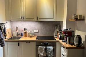 Gemütliche, ruhige 2-Zimmerwohnung in Neuhausen // Ostbalkon // EBK  // saniert – Merianstraße 30b, 80637 Dom Pedro, München – Vorschaubild 3