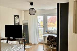 Zentrale 3-Zimmer Wohnung in Düsseldorf Pempelfort mit Balkon – Feldstraße 22, 40479 Pempelfort, Düsseldorf – Vorschaubild 1