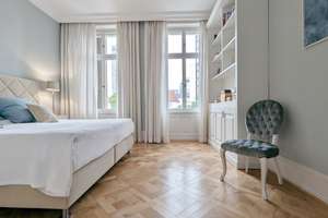 Ein Zuhause von bleibender Eleganz! Hochherrschaftliche Stilaltbauetage – Die vollständige Adresse der Immobilie erhältst du vom Anbieter., 60325 Westend-Süd, Frankfurt am Main – Vorschaubild 9