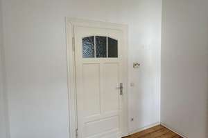 ALTBAUJUWEL MIT BALKON – 2 ZIMMER IN TOP-LAGE – 40233 Flingern Nord, Düsseldorf – Vorschaubild 4