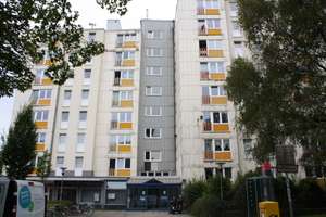 Schöne 2 Zi.-Whg. für Senioren – Bebelplatz 3, 24146 Elmschenhagen, Kiel – Vorschaubild 1