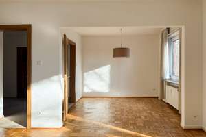 Großzügige 3 bis 4-Zimmer-Wohnung mit Terrasse und Einzelgarage in guter Lage – Die vollständige Adresse der Immobilie erhältst du vom Anbieter., 22453 Niendorf, Hamburg – Vorschaubild 5